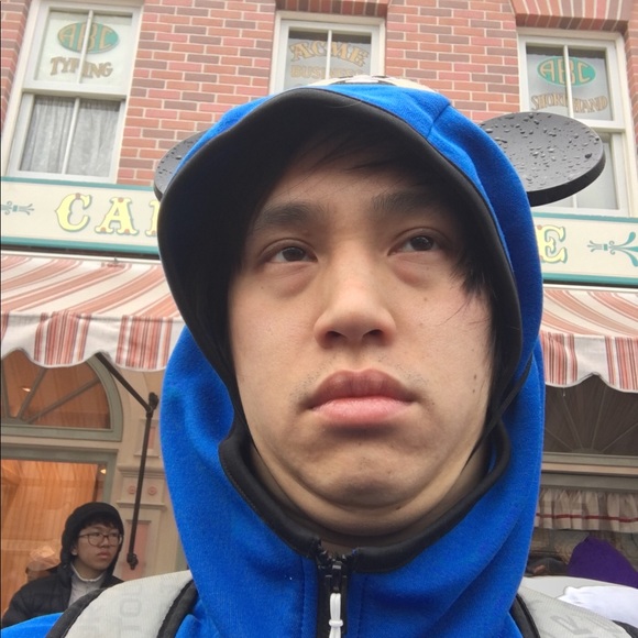 Meet your Posher, David - Picture 1 of 1